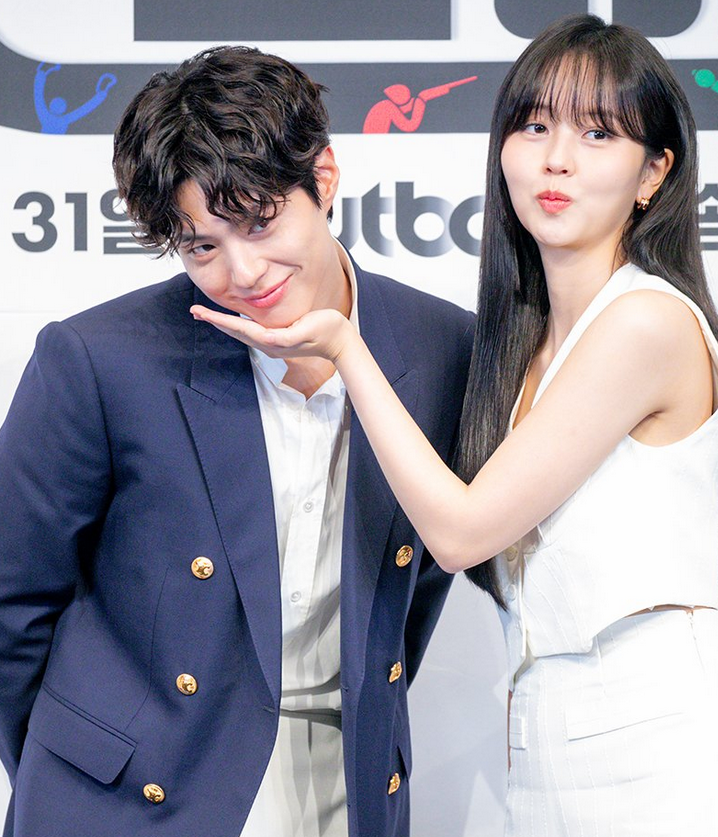 kdramamiss's tweet photo. they're so baby and adorable 🤏🏻 #GoodBoy https://t.co/h2r0YJJ3T7