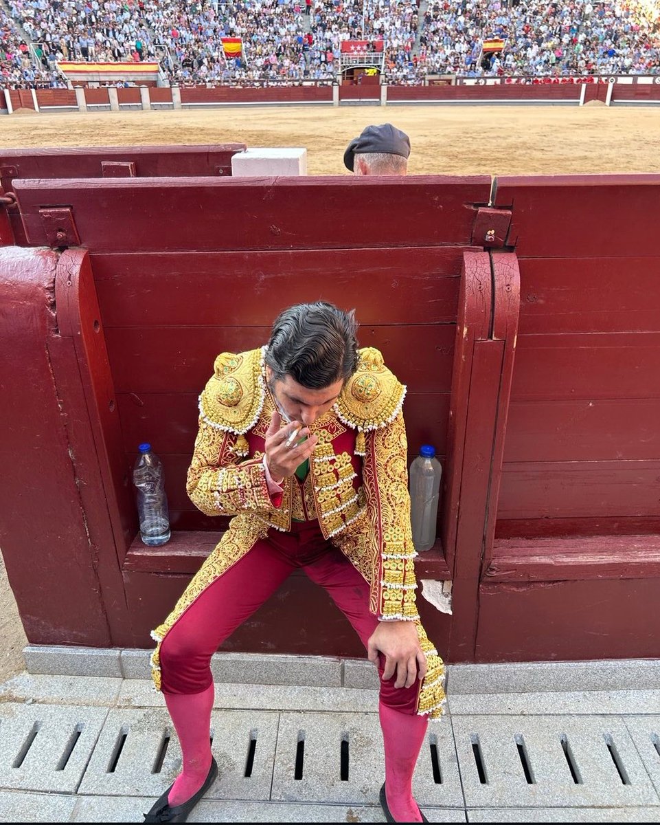 Las ganas que tengo de contarle a mis hijos que yo he visto a Jose Antonio Morante Camacho, quién era , por qué era el que me devolvía la ilusión y por qué es y va a ser el torero más completo de la historia.