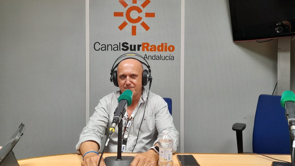 La Tarde con Mariló Maldonado (@latardemarilo) on Twitter photo 🩺¿Cuáles son las causas del síndrome de dolor crónico?
En <a href="/portusaludcsr/">Por tu salud</a> con el Dr. Mariano Fernández Baena, presidente del Comité Organizador y Jefe de Sección de la Unidad del Dolor. del <a href="/HRegionalMalaga/">Hospital Regional Universitario Málaga</a>
📻<a href="/LaTardeMarilo/">La Tarde con Mariló Maldonado</a> <a href="/MariloMaldonado/">Mariló Maldonado</a>
🎧⬇️
canalsur.es/multimedia.htm… 🩺¿Cuáles son las causas del síndrome de dolor crónico?
En <a href="/portusaludcsr/">Por tu salud</a> con el Dr. Mariano Fernández Baena, presidente del Comité Organizador y Jefe de Sección de la Unidad del Dolor. del <a href="/HRegionalMalaga/">Hospital Regional Universitario Málaga</a>
📻<a href="/LaTardeMarilo/">La Tarde con Mariló Maldonado</a> <a href="/MariloMaldonado/">Mariló Maldonado</a>
🎧⬇️
canalsur.es/multimedia.htm…