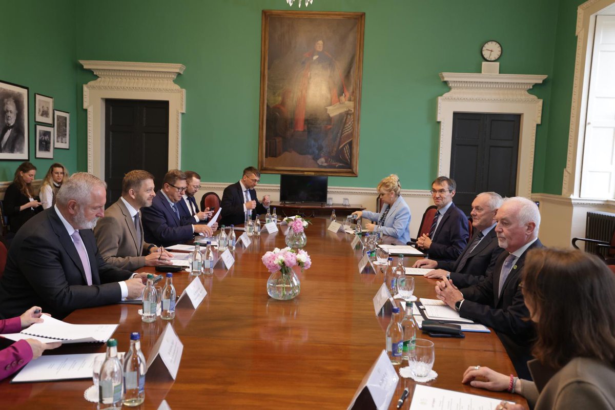 Today in Leinster House, the Leas-Cheann Comhairle John McGuinness TD, met with Mr Vít Rakušan, First Deputy Prime Minister &amp; Minister of the Interior of the Czech Republic accompanied by H.E. Mr Pavel Vošalík, Ambassador of the Czech Republic to Ireland.