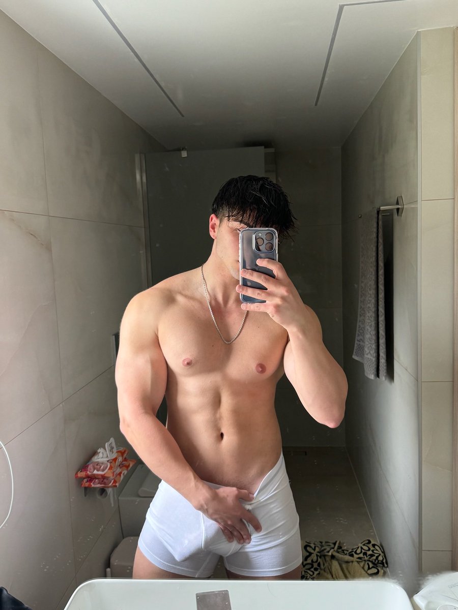 Tell me “hi” and I will send you my nudyz