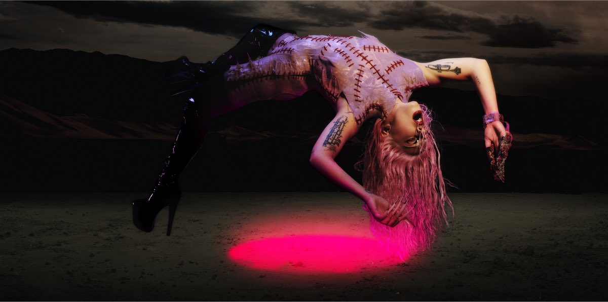 henrydelrey's tweet image. happy 5th anniversary to the album that blessed our pandemics; Lady Gaga’s sixth studio album, Chromatica.
the record marked a return to her dance-pop roots, and went on to become a global success selling over 4M copies, scoring #1 and top 5 singles and winning a GRAMMY.