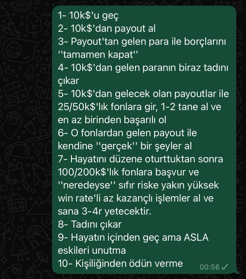 AlupaThePuffer's tweet photo. Kendime 3 yıl önce att��ğım mesaj burada, bir yol planı çizdim ve adım adım ilerledim

Cebimde 12 TL nakit para ve kredi kartı -20.000 TL'de, aylık geliri 0 TL olan bir genç adama göre iddialı hayallerdi, şampuan alacak param dahi yoktu

Sizlere ilham olsun diye atıyorum, şu an neredeyseniz çalışarak 2 yıl sonra gelebileceğiniz noktayı görün, sadece çalışın

O zamanki Alupa'ya baktığımda ise gerçekten karakterinden ödün vermemiş, başkalarına göre az fakat sıfırdan güzel bir maddi gelir elde etmiş, kimseden destek almadan sadece ekranda gözlerini, masada dirseğini çürüterek çalışmış biri olarak gurur duyduğumu söyleyebilirim

Niye bazı şeyleri ücretsiz ve azimle yaptığımı anlıyor musunuz şimdi, benim 3 yıl önceki halime benzer 1 kişi bile varsa burada ona dokunabilmek için...

Pes edeceklere umut olsun...
