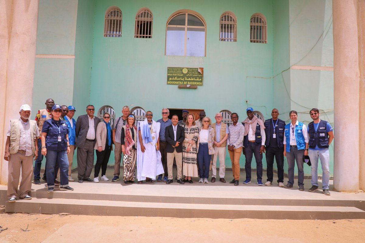 WFPMauritaniaCD's tweet image. En route pour le Hodh Ech Chargui avec la délégation du Parlement européen – Commission Développement (DEVE).
Cette mission est une opportunité clé pour illustrer l’impact réel de notre travail sur le terrain aux cotés des communautés, des autorités locales et de nos partenaires.