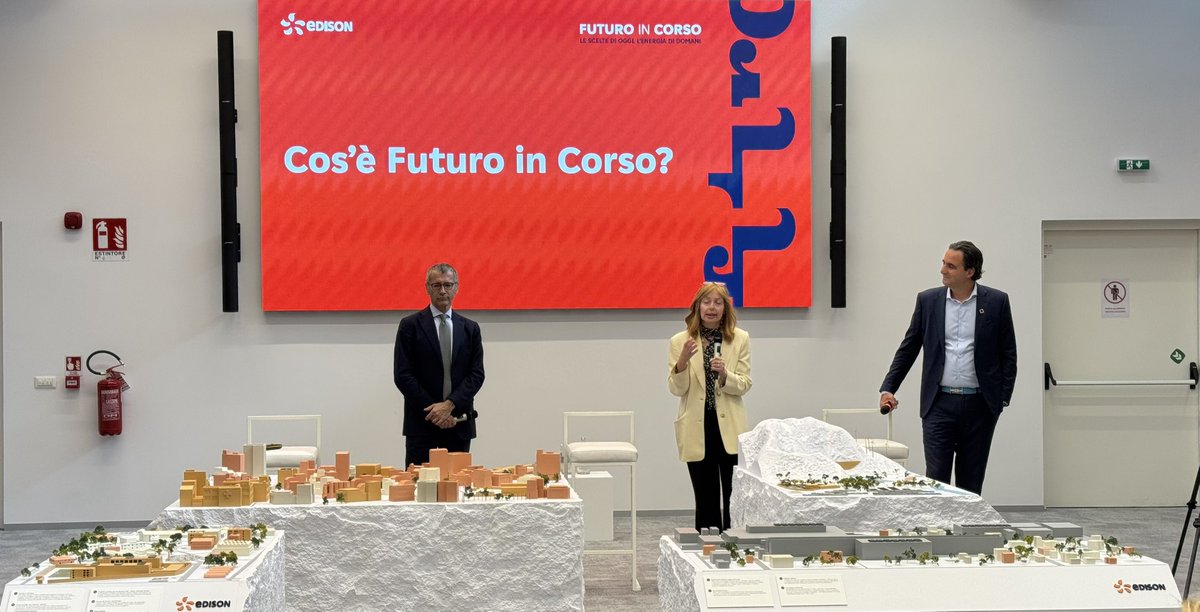 Antonio Sileo (@ilfrancotirator) on Twitter photo #29maggio Edison presenta (e corre verso) un futuro sempre più diffusamente #sostenibile
(Anche con notevoli plastici…) #29maggio Edison presenta (e corre verso) un futuro sempre più diffusamente #sostenibile
(Anche con notevoli plastici…)