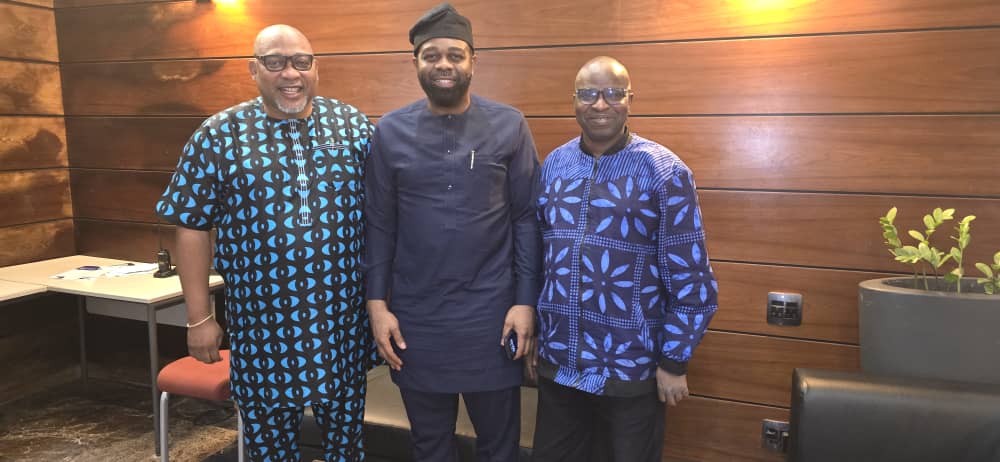 OhisNg's tweet image. Special Adviser on Public Health to Gov. @AAdeleke_01, Dr. Adekunle Akindele and and the Ex. Sec @OhisNg, Dr. Razaq Akintunde Akindele met with the DG @NHIA, Dr. Kelechi Ohiri for a strategic meeting in Lagos to enhance the health insurance system in the State.