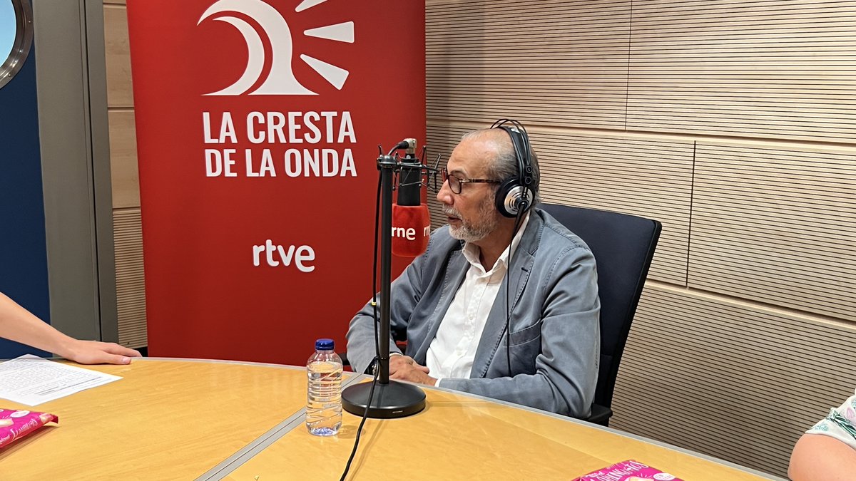 La Cresta de la Onda (@crestadelaonda) on Twitter photo 🎙️ En el programa de hoy también hemos podido hablar con el portavoz de <a href="/VirtualCable_/">Virtual Cable</a> Fernando Feliu 📻
Hemos podido hablar de la transformación digital en los puestos de trabajo ✍🏼💻
➡️ Programa completo en: bit.ly/Lacrestadelaon… 🎙️ En el programa de hoy también hemos podido hablar con el portavoz de <a href="/VirtualCable_/">Virtual Cable</a> Fernando Feliu 📻
Hemos podido hablar de la transformación digital en los puestos de trabajo ✍🏼💻
➡️ Programa completo en: bit.ly/Lacrestadelaon…