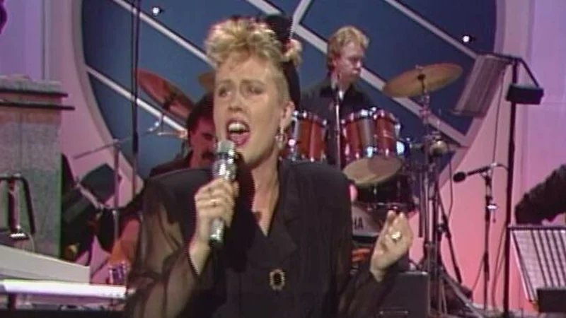 RTÉ Archives (@rtearchives) on Twitter photo Hazel O'Connor performs 'Will You' from the soundtrack to the film 'Breaking Glass'.
<a href="/Hazel_OConnor/">Hazel O'Connor</a>
WATCH: 'Kenny Live' broadcast #OnThisDay in 1990 rte.ie/b/1514610 Hazel O'Connor performs 'Will You' from the soundtrack to the film 'Breaking Glass'.
<a href="/Hazel_OConnor/">Hazel O'Connor</a>
WATCH: 'Kenny Live' broadcast #OnThisDay in 1990 rte.ie/b/1514610