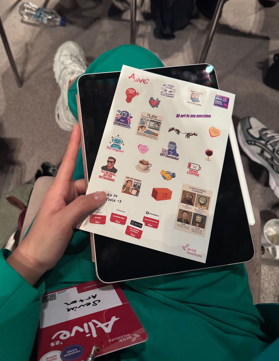 Etkinlikte kurbağaya dönüşen o kız #Alive25