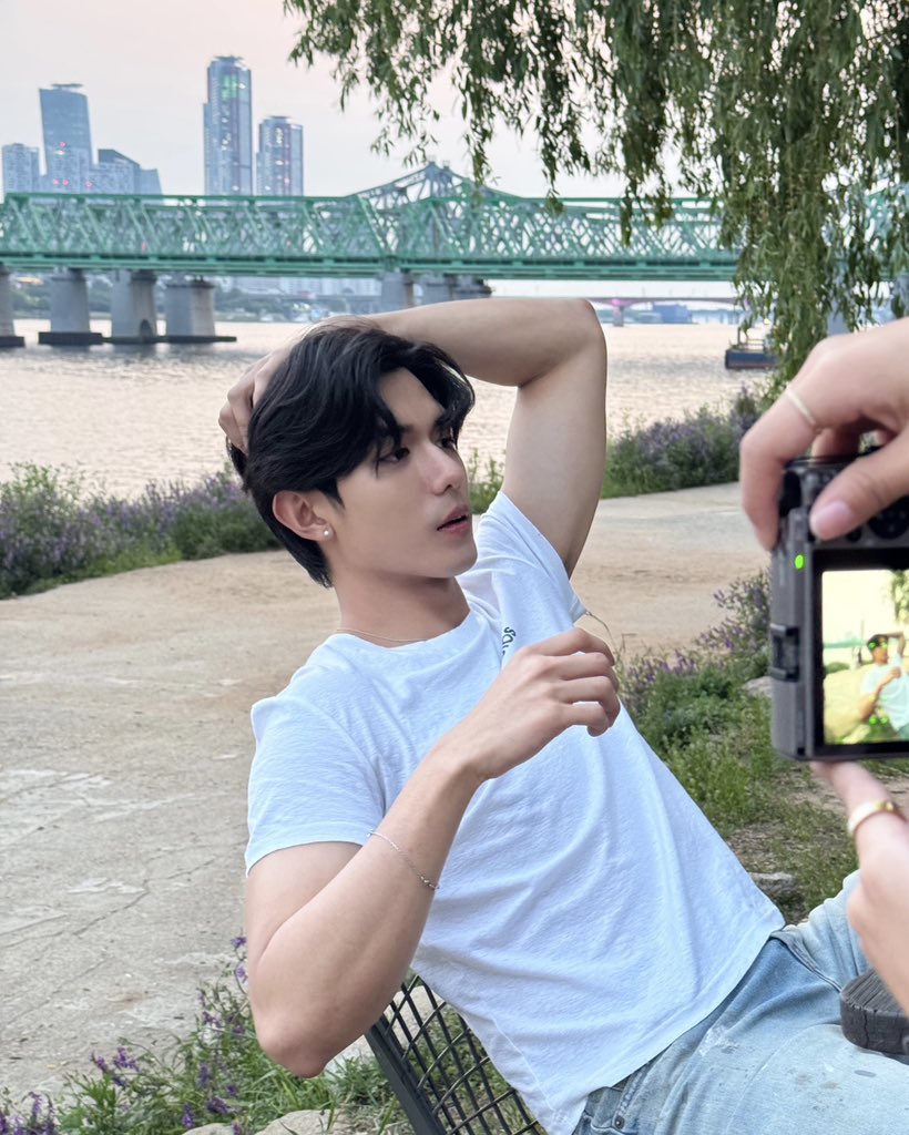 netsiraphop's tweet photo. 일몰 러버 🌤️  #netsiraphop https://t.co/G2BjvAhRmg