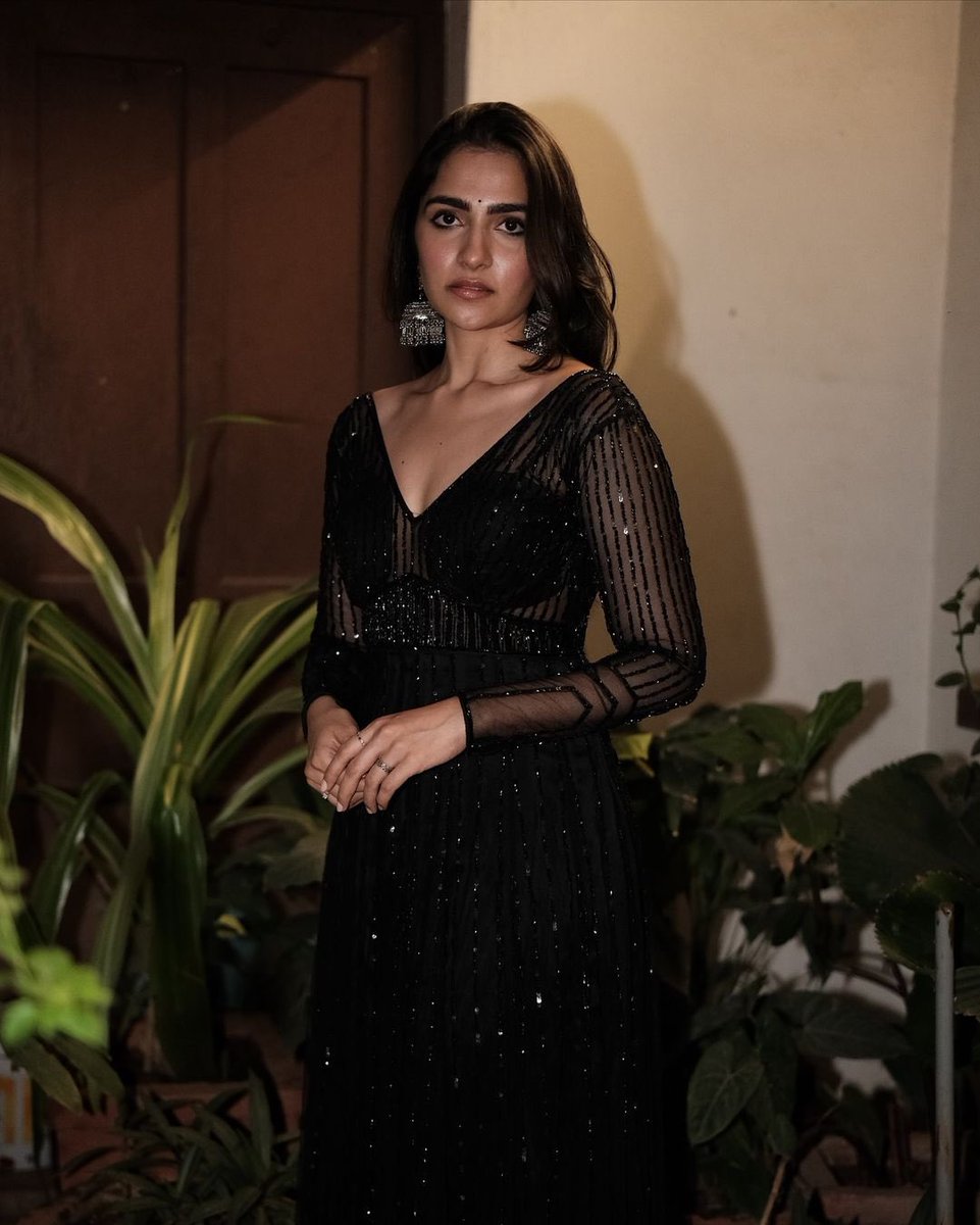 Mani Ratnam, Simbu &amp; Rukmini Vasanth team up for a romantic drama. This will be Mani Ratnam &amp; Simbu’s immediate project after #ThugLife.