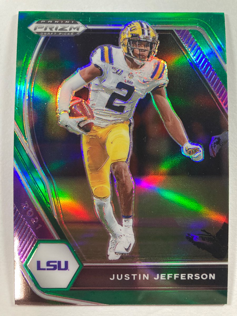 1218Sports's tweet image. 🎁Appreciation Day Giveaway🎁

Winner Announced Monday

🔥Justin  Jefferson Panini Draft Picks Green Prizm RC

To enter
1. Follow
2. Retweet
3. Like