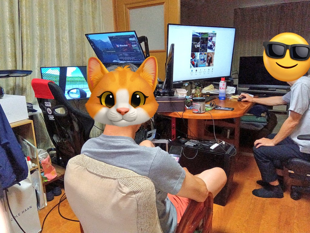 aquastyle's tweet image. 元自動車部部長、OBに呼び出されiRacing。
元FSW西レコードホルダーを前に部屋の隅で正座する、の巻。