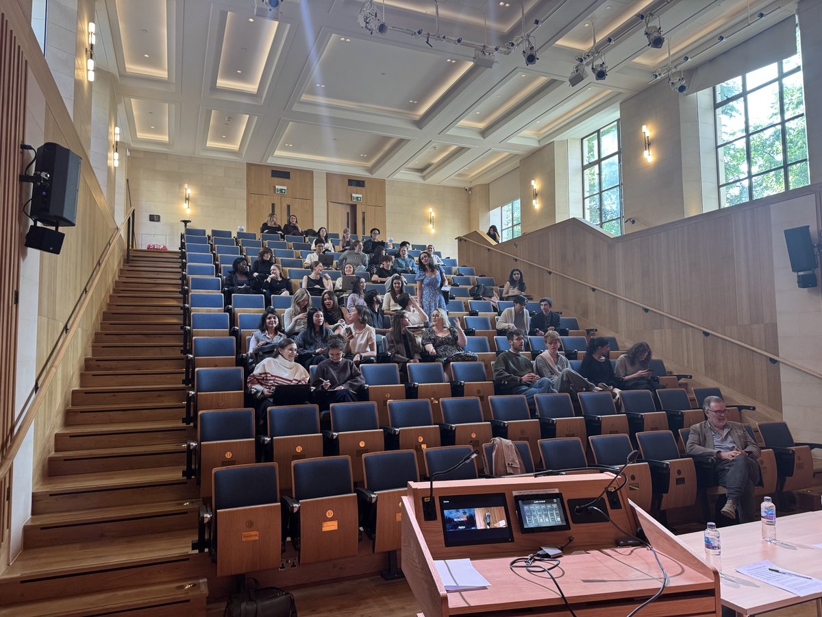 1KBW Chambers (@1kbwchambers) on Twitter photo 1KBW was delighted to host a joint event with the <a href="/OxfordLawSoc/">Oxford Law Society</a> at which our Head of Pupillage <a href="/KelseyKatherine/">Katherine Kelsey</a>, <a href="/hjwoliver/">Harry Oliver KC</a>, <a href="/AndreaW1KBW/">Andrea Watts</a>, <a href="/JamesRoberts_/">James Roberts KC</a> , Mandy Tanner and Zoe Harrison spoke about careers at the Family Bar. 1KBW was delighted to host a joint event with the <a href="/OxfordLawSoc/">Oxford Law Society</a> at which our Head of Pupillage <a href="/KelseyKatherine/">Katherine Kelsey</a>, <a href="/hjwoliver/">Harry Oliver KC</a>, <a href="/AndreaW1KBW/">Andrea Watts</a>, <a href="/JamesRoberts_/">James Roberts KC</a> , Mandy Tanner and Zoe Harrison spoke about careers at the Family Bar.
