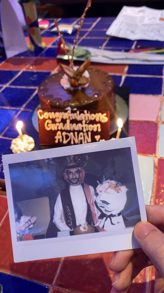 Adnan🎓 tweet media