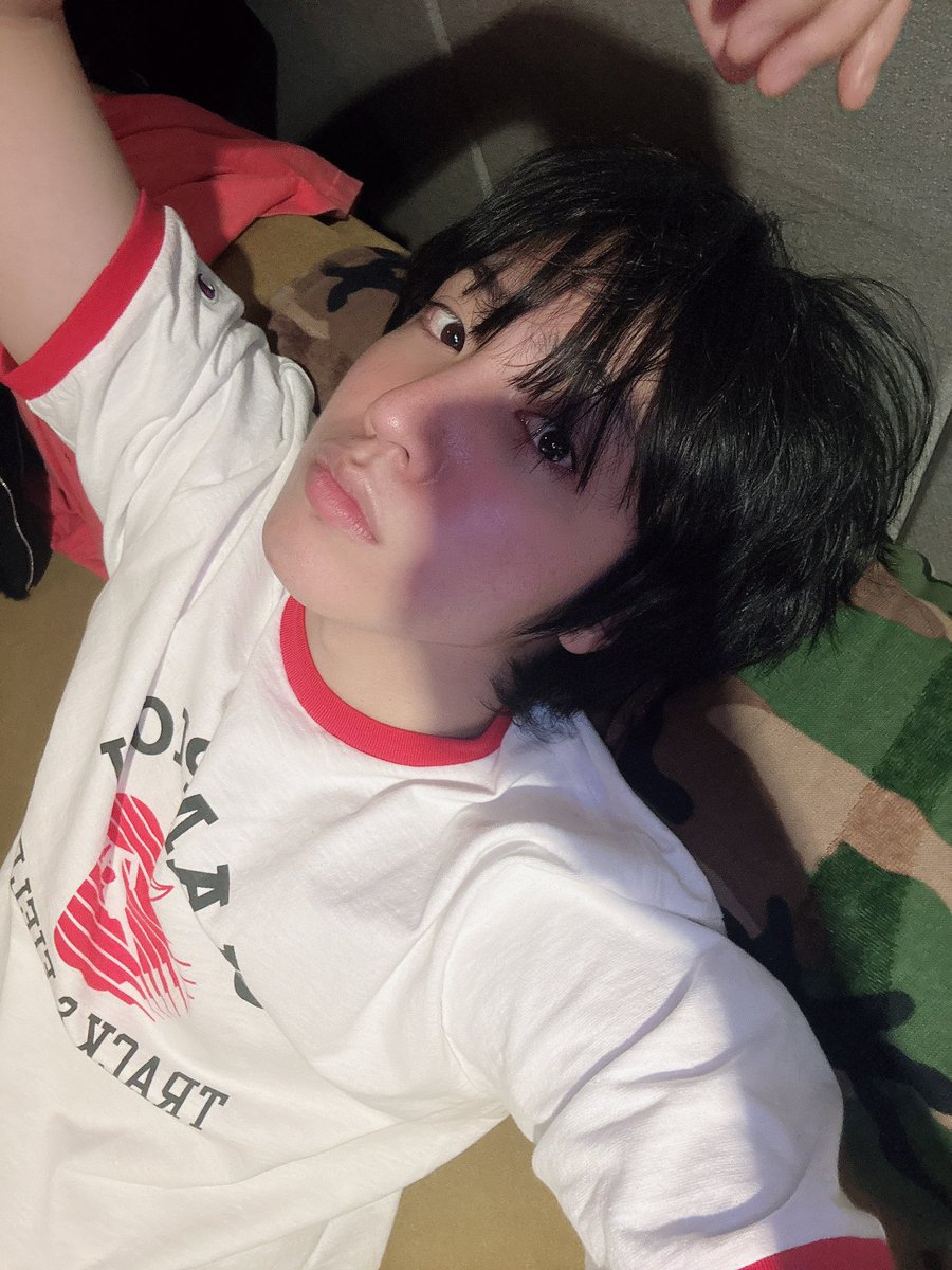 반쪽 하트 아님