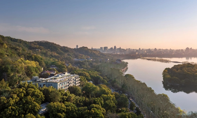 Shangri&amp;La Group Launches New Ultra&amp;Luxury Hotel Brand 'Shangri&amp;La Signatures': Shangri&amp;La Group has announced the launch of its new ultra&amp;luxury hotel brand, Shangri&amp;La Signatures, marked by the opening of The Silk… hotelnewsresource.com/article136671.… #ShangriLa #LuxuryTravel #HotelOpening