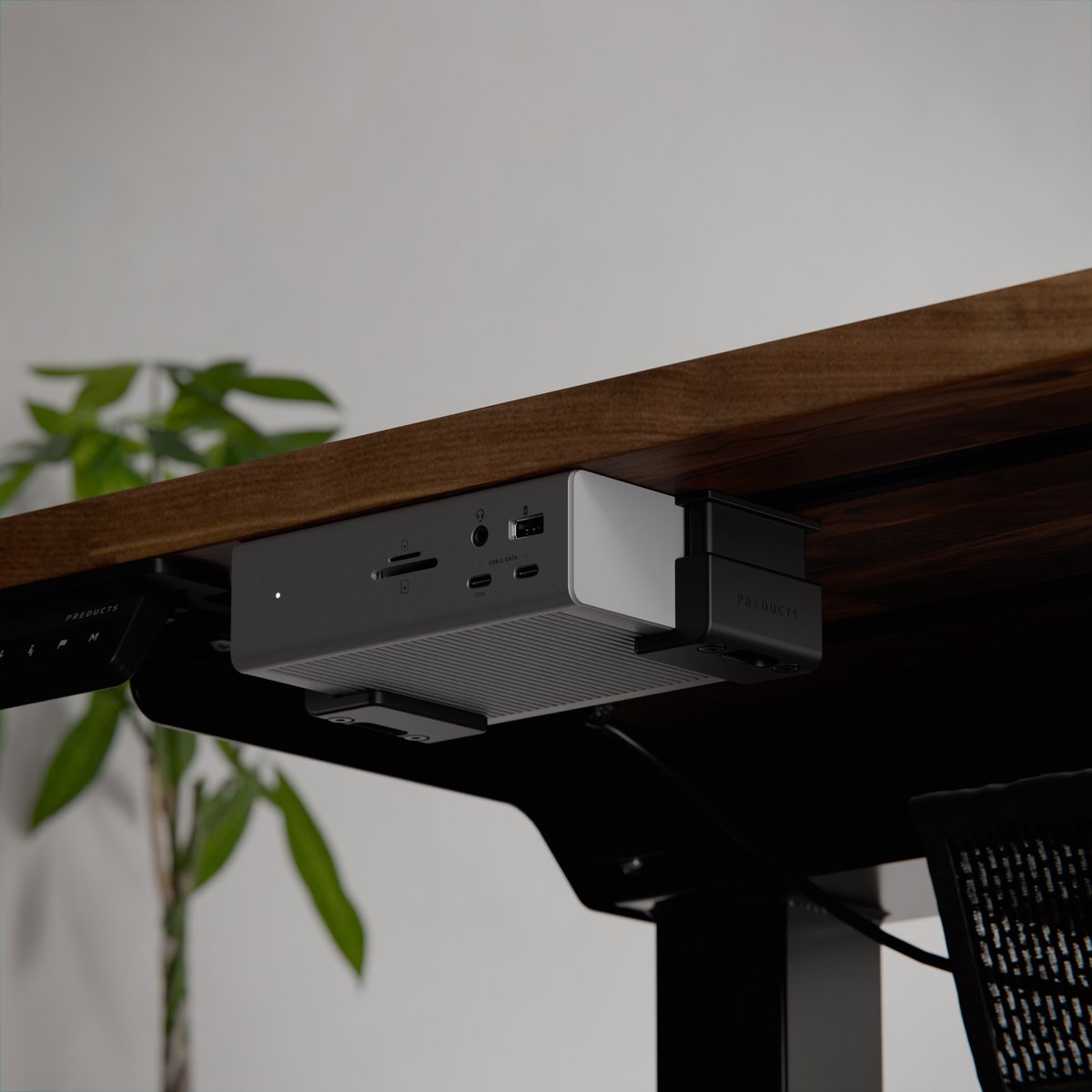 preducts_inc's tweet photo. 新モジュール『Gadget Clamp』
販売開始

USBドックなど、小型ガジェットを装着するためのクランプ型マウント。幅や重量のあるガジェットも対応可能です。

発送は5/30(金)より。
https://t.co/gX1OFdIT3q https://t.co/pB16zW2BST