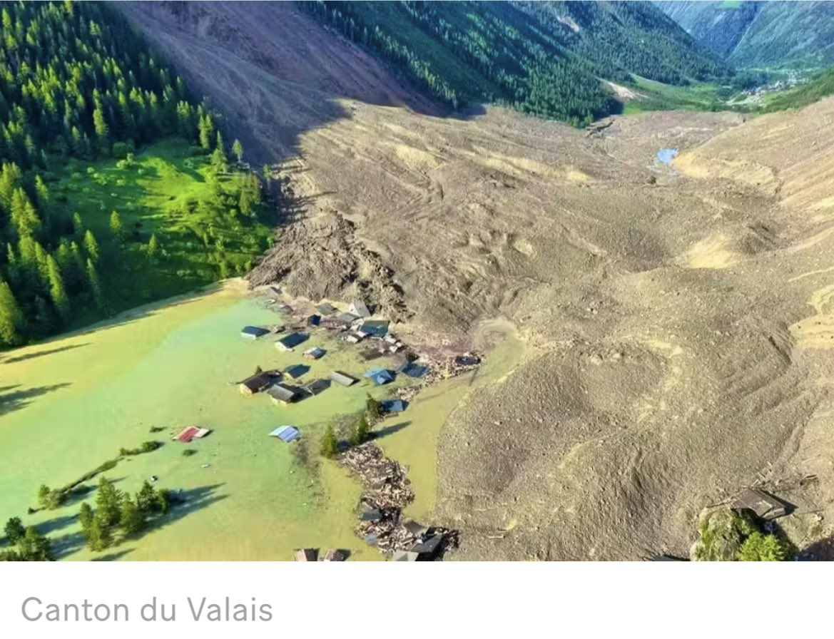 Swiss_Cathy's tweet photo. L’eau continue à monter, le lac grossit, surveillance danger de laves torrentielles.
📷CantonVS
#Blatten #catastrophe #éboulement #glacier #Birch #rivière #Lonza #Gisentella #barrage #Ferden #évacuation #Wiler #Kippel #soutien #Loetschental #Oberwallis #HautValais #Valais #Suisse https://t.co/pecizHLG58