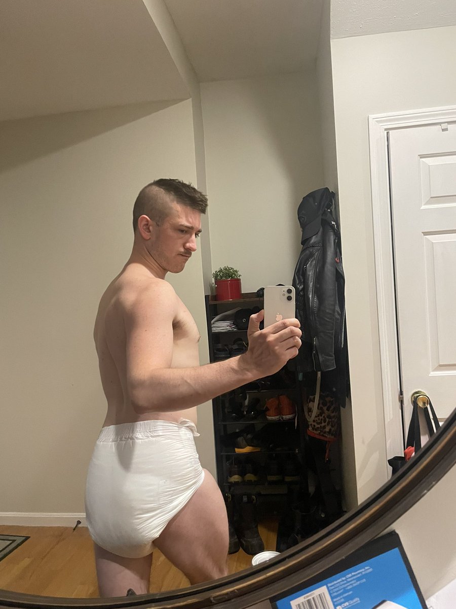 borobutsmall's tweet photo. Another day another diaper 🫡 https://t.co/Nm61LsnrOB