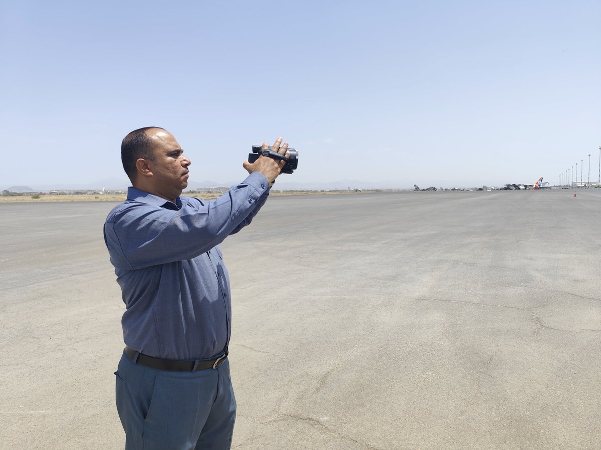 من مطار صنعاء وصول طائرة منظمة أطباء بلا حدود، 
وقريبا الرجال سيأتون بالطائرات، وسيعود المطار للعمل بإذن الله تعالى