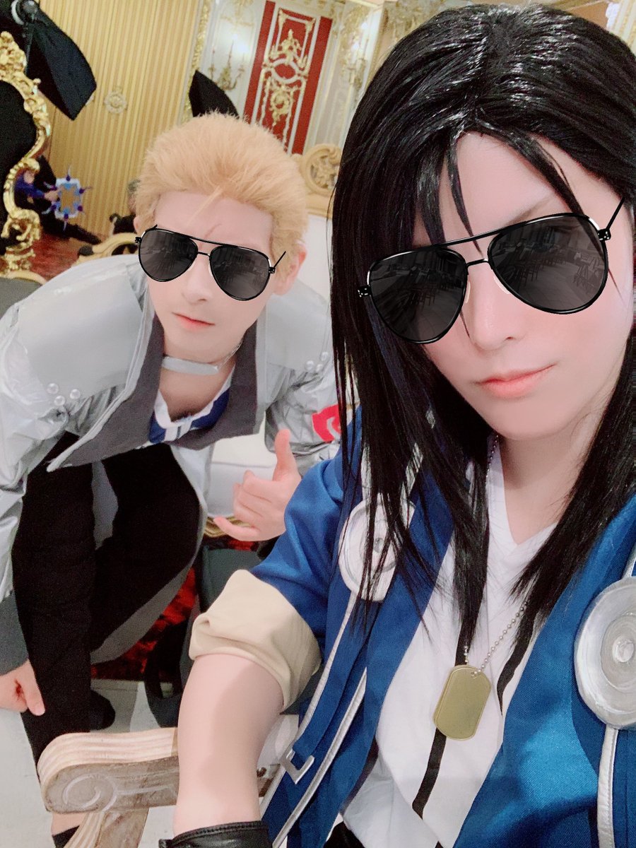 友達がFF8やってるの見て私も昨日からリマスターの8やり始めてしまった〜ランダムハンドで狂う友達見てるのがいっちゃん楽しいんだから これはお気に入りの自撮りたち