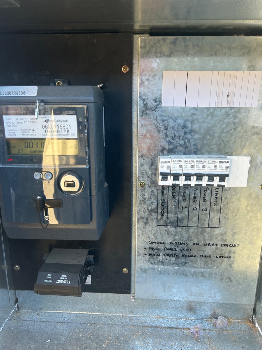 mickbrolly's tweet photo. @bushontheradio I thought you would be keen to see our electric meter box. It’s a reference that there is no isolator switch for an A/C unit. Boring but I need it https://t.co/zNOcVWnNTp