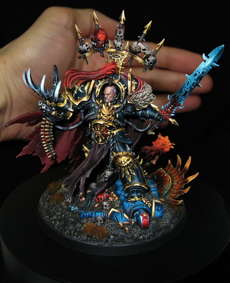 kpminis's tweet image. More views of my recently finished Abaddon the Despolier
.
#paintingwarhammer #WarhammerCommunity