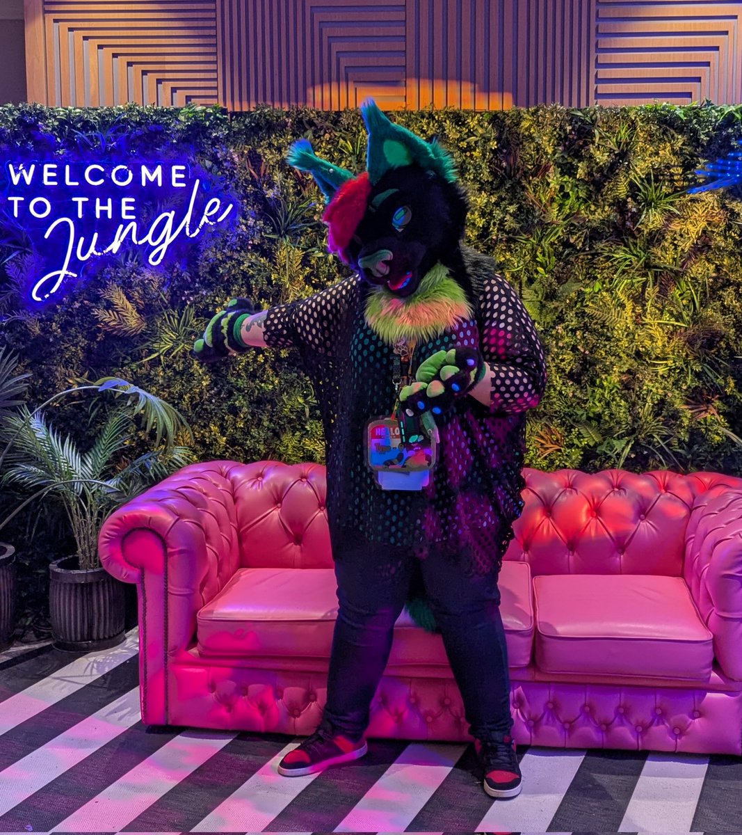 Coz (troubled paws) (@cozwoz2010) on Twitter photo Confuzzled was so much fun #Confuzzled #confuzzled2025 <a href="/cfconvention/">ConFuzzled</a> Confuzzled was so much fun #Confuzzled #confuzzled2025 <a href="/cfconvention/">ConFuzzled</a>