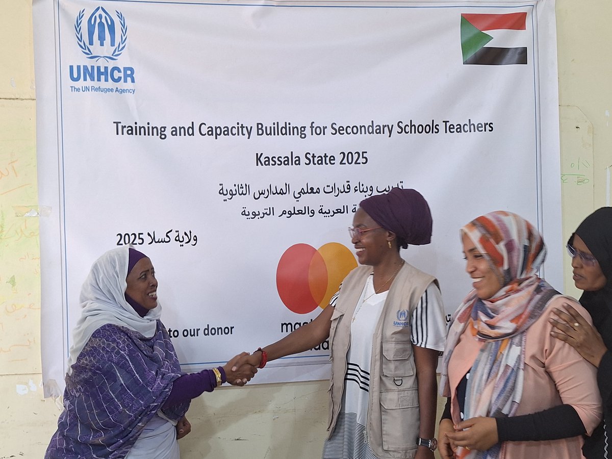 📍كسلا، #السودان🇸🇩

🤝 بالشراكة معمع مؤسسة ماستركارد (<a href="/MastercardFdn/">Mastercard Foundation</a>) ووزارة التربية والتعليم، أطلقت مفوضية اللاجئين برنامجاً لتدريب 1,000 من معلمي المرحلة الثانوية، بهدف تزويدهم بمهارات حديثة تركّز على الطالب، وتعزيز جودة التعليم للاجئين والنازحين والمجتمعات المضيفة. 📚