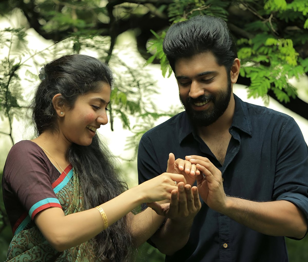 A Movie n role remember for Ages 🦋♥️

#Malar #Premam #SaiPallavi
<a href="/Sai_Pallavi92/">Sai Pallavi</a> #NivinPauly #10YearsOfPremam 
#10YearsOfSaiPallavi