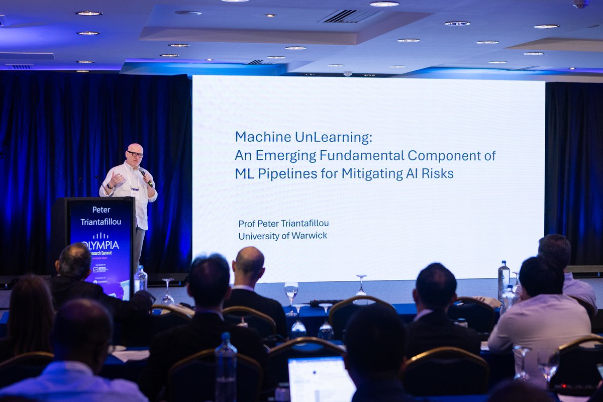 athenaRICinfo's tweet image. 📊 Day 1 of #OlympiaResearchSummit brought sharp insights and lively discussions on AI, Big Data & modern systems - setting a dynamic tone for what’s next.
#AthenaRC #AI #BigData #MachineLearning