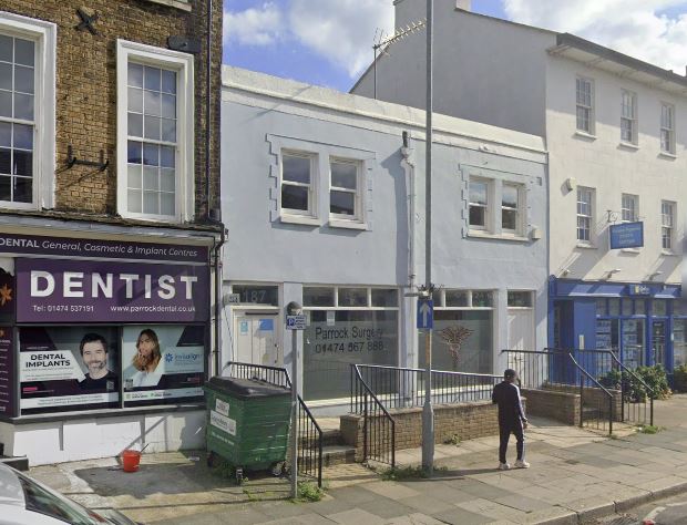 A GP practice with thousands of patients on its books has announced it is closing at short notice.

Full story: kentonline.co.uk/gravesend/news…