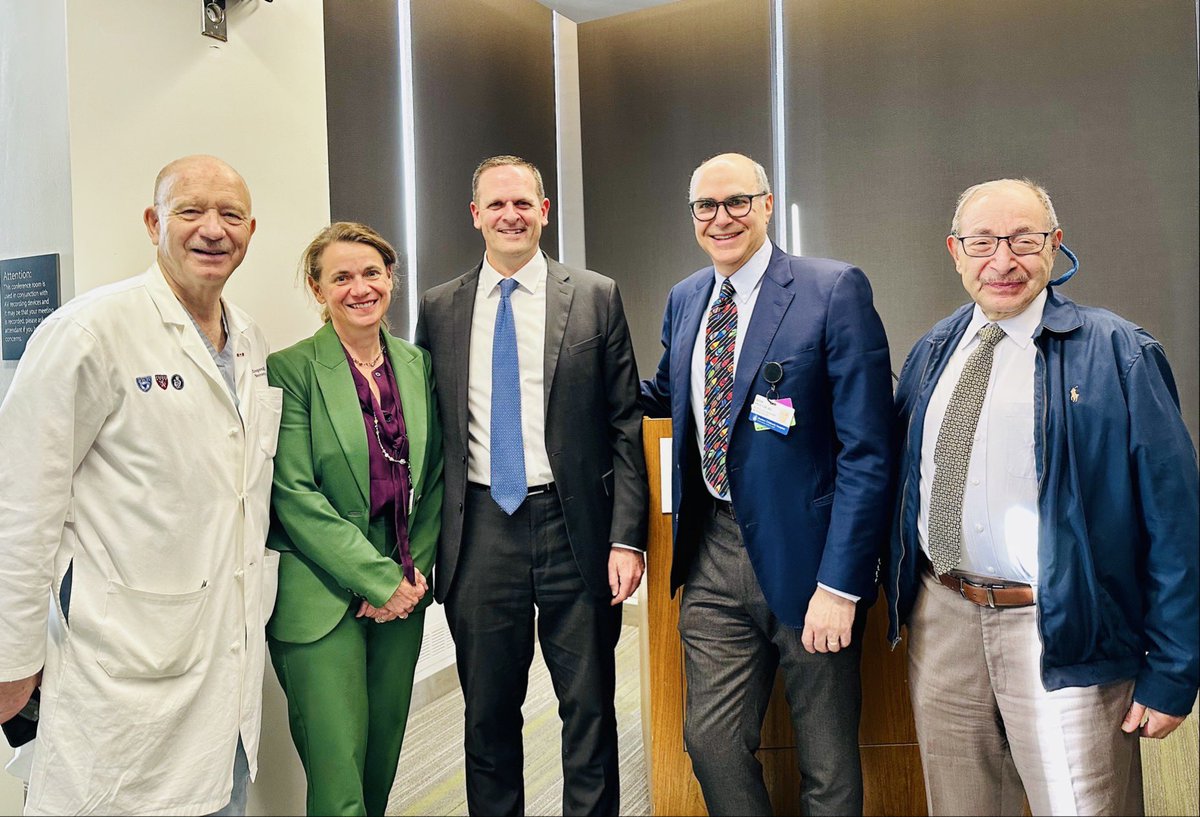 MGB Neurosurgery (@mgbneurosurgery) on Twitter photo Yesterday was the 52nd Matson Lecture at the BWH Neurosurgery campus, where Gerald A. Grant, MDĀ (<a href="/GeraldGrantMD1/">Gerald A Grant MD</a>) fromĀ <a href="/Dukeneurosurg/">Duke Neurosurgery</a> spoke on "Breaking Down the Blood-Tumor Barrier" to kick off our 2025 Annual Resident Research Day. #MatsonLecture #MGBNeurosurgeryĀ
 Yesterday was the 52nd Matson Lecture at the BWH Neurosurgery campus, where Gerald A. Grant, MDĀ (<a href="/GeraldGrantMD1/">Gerald A Grant MD</a>) fromĀ <a href="/Dukeneurosurg/">Duke Neurosurgery</a> spoke on "Breaking Down the Blood-Tumor Barrier" to kick off our 2025 Annual Resident Research Day. #MatsonLecture #MGBNeurosurgeryĀ
