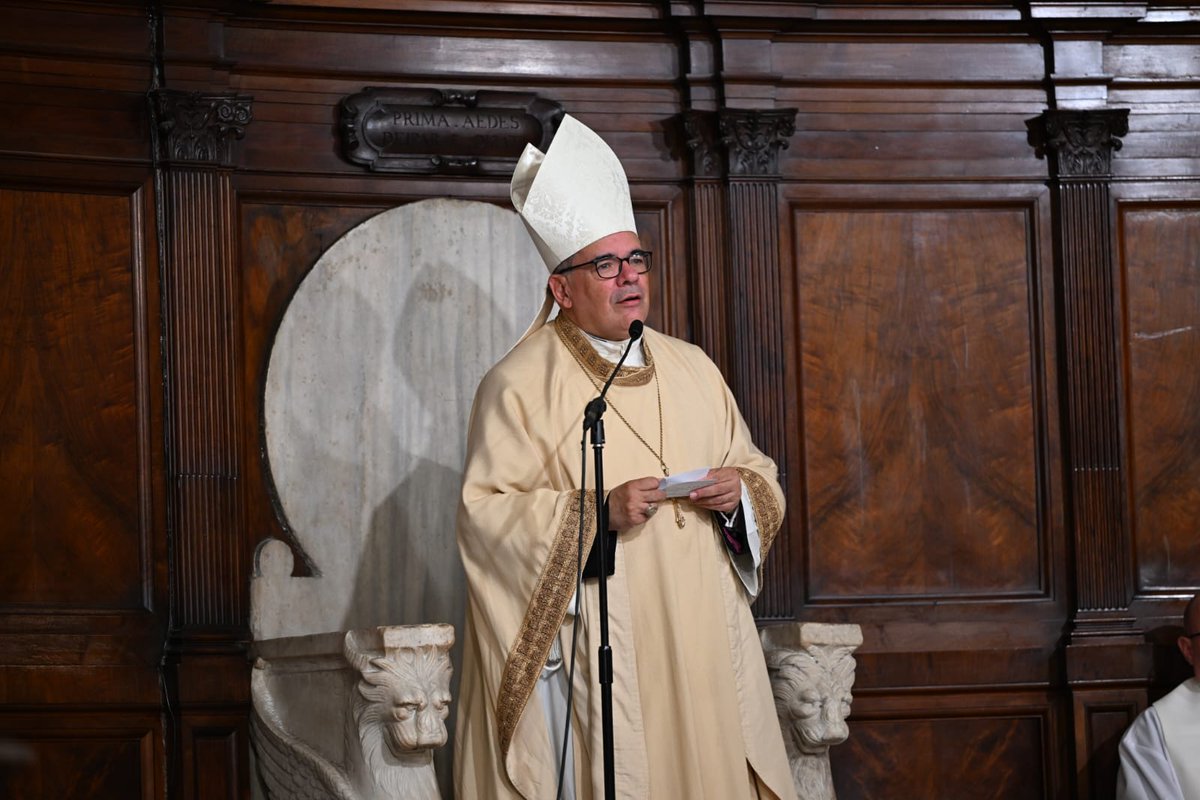 PLinVatican (@plinvatican) on Twitter photo Su iniziativa di Amb. <a href="/Kwiatkowski_A/">Adam Kwiatkowski</a> il 28.05 - giorno della memoria liturgica del Beato Card. S. Wyszyński, nella Basilica di Santa Maria in Trastevere si è tenuta la Messa per l'intenzione di sua canonizzazione, presieduta da S.E.R. Mons. A.G. Filipazzi, Nunzio Apostolico in 🇵🇱 Su iniziativa di Amb. <a href="/Kwiatkowski_A/">Adam Kwiatkowski</a> il 28.05 - giorno della memoria liturgica del Beato Card. S. Wyszyński, nella Basilica di Santa Maria in Trastevere si è tenuta la Messa per l'intenzione di sua canonizzazione, presieduta da S.E.R. Mons. A.G. Filipazzi, Nunzio Apostolico in 🇵🇱