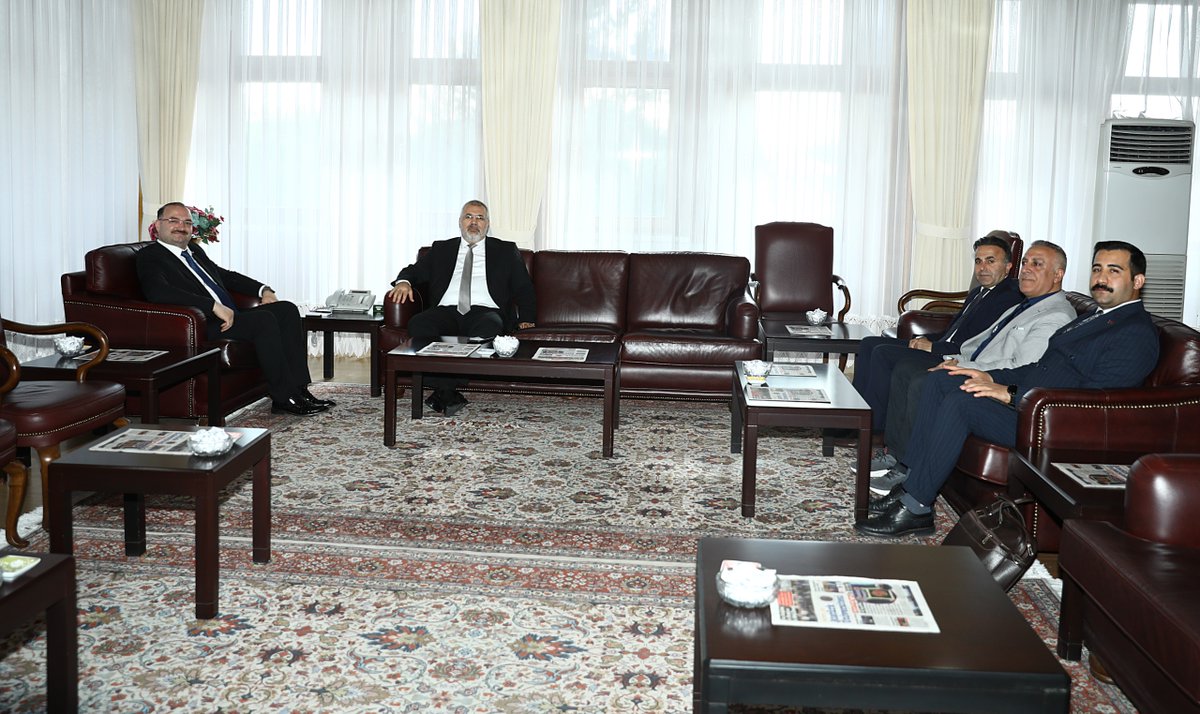 Alevi-Bektaşi Kültür ve Cemevi Başkanımız Sayın Alirıza Özdemir, Erzurum İl Kültür ve Turizm Müdürü Sayın Ahmet Yer ile birlikte Atatürk Üniversitesi Rektörü Sayın Prof. Dr. Ahmet Hacımüftüoğlu'nu ziyaret etti.

<a href="/TCKulturTurizm/">T.C. Kültür ve Turizm Bakanlığı</a> 
<a href="/MehmetNuriErsoy/">Mehmet Nuri Ersoy</a> 
<a href="/serdar_cam/">Dr. Serdar Çam</a> 
<a href="/atauniv1957/">Atatürk Üniversitesi</a>