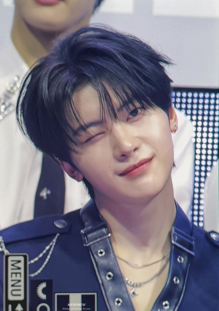 ~원~ tweet media