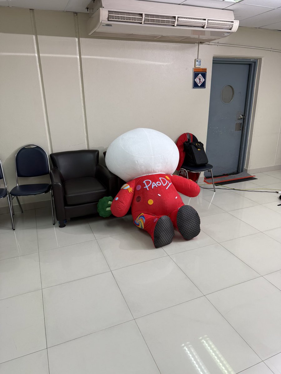 𝗣𝗿𝗲𝗺. tweet media