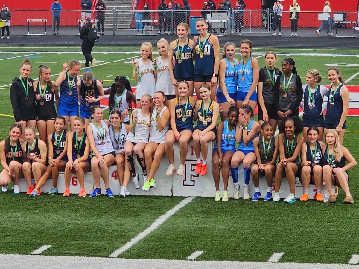 4x800 headed to Columbus!!! Great Job Tapanga Ross, Mackenzie Martuccio, Makayla Martuccio &amp; Allison Hay!!! Coach Huth continues to build a Distance Dynasty!!!