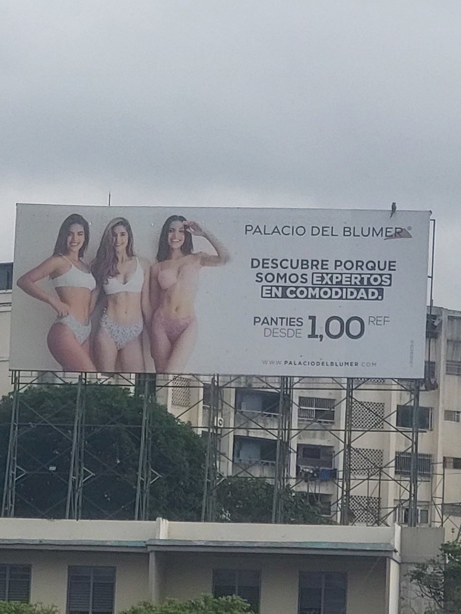 Isaubett CCV (@isaubettc) on Twitter photo Así como cuando tu publicista no sabe la diferencia entre POR QUÉ, POR QUE Y PORQUE <a href="/palaciodelblumr/">Palacio del Blumer</a> Así como cuando tu publicista no sabe la diferencia entre POR QUÉ, POR QUE Y PORQUE <a href="/palaciodelblumr/">Palacio del Blumer</a>