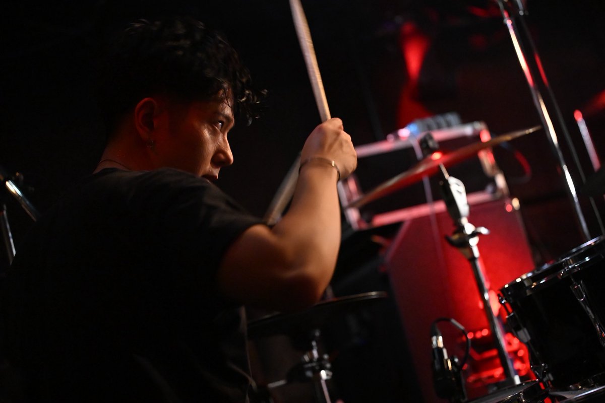 2025/05/24(sat)

Clumsy.pre.「aster」EPリリースイベント
「変わっていく日々がこぼれないように」

LIVE PHOTO📸
📸by <a href="/ymt__photolife/">大和</a>