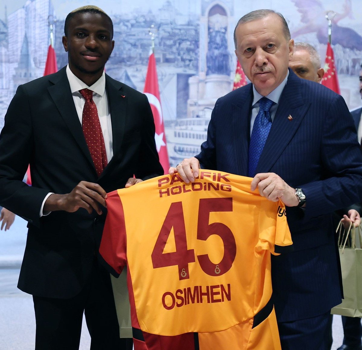 Victor Osimhen ve Cumhurbaşkanı Erdoğan.