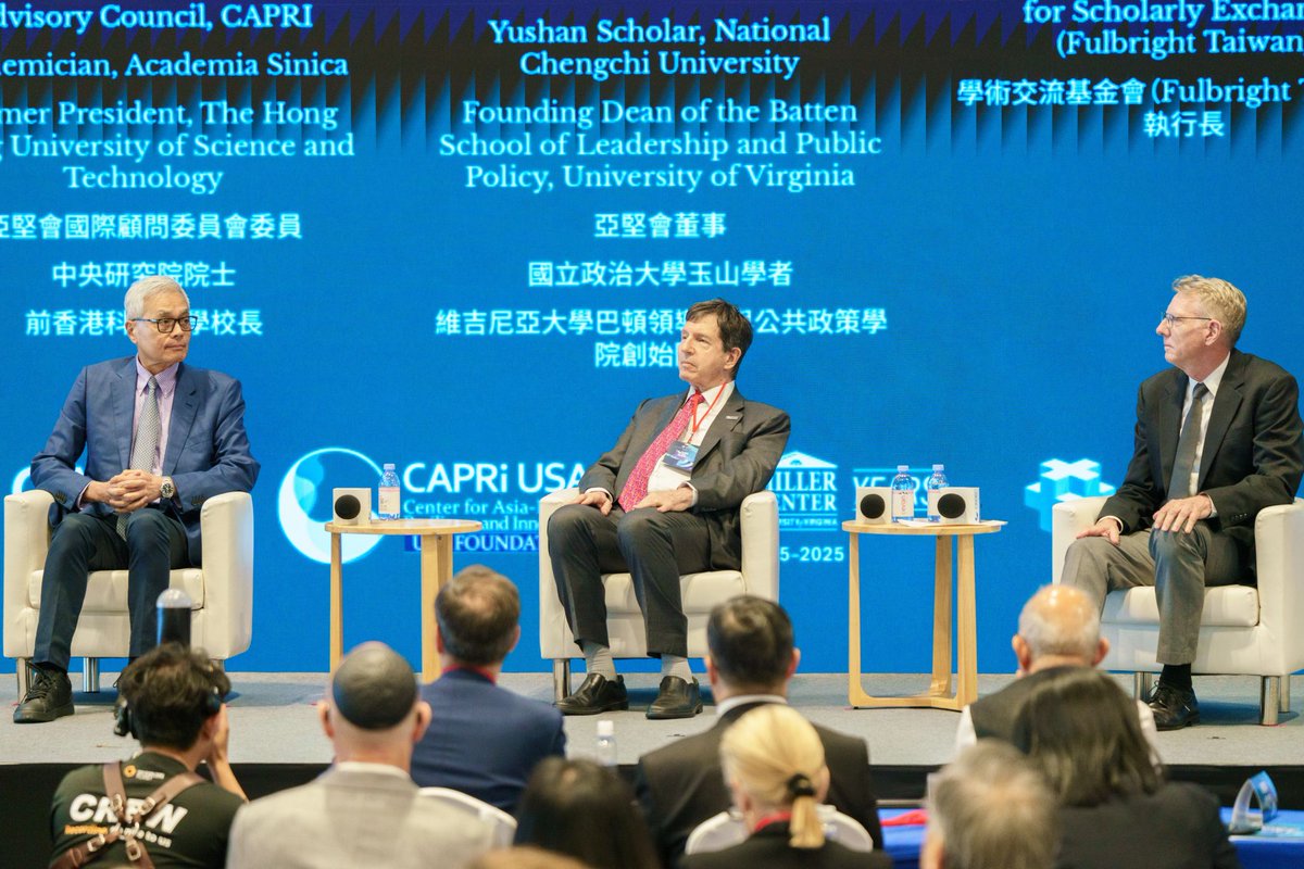 caprifdn's tweet photo. In the all-professor panel at the 3rd #CAPRIAnnualForum, Profs Wei Shyy of @hkust, Harry Harding, and @RandallNadeau of @FulbrightPrgrm Taiwan, explored the impact and impracticality of knowledge and academic decoupling https://t.co/tUeF1iGyHh https://t.co/fidEatEYTb
