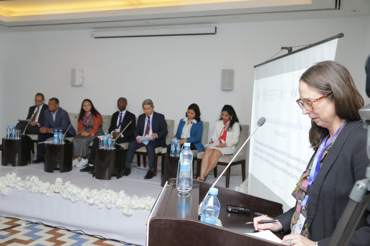 FAOinTajikistan's tweet image. Central Asia’s glaciers are vanishing — threatening the future of 64 million people. From droughts to floods, the stakes are rising. In Dushanbe, leaders are crafting bold strategies to climate-proof mountain agriculture &amp;amp; build resilient food systems. 
#ActOnClimate #GlacierLoss