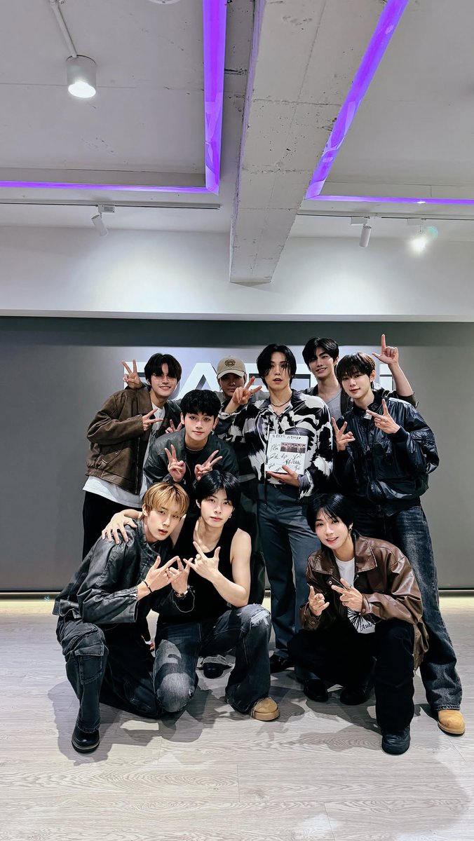 kloversRocky's tweet image. #hamo tenemos Actualización en 
La cuenta de IG de Nuestro #Rocky 
#ARkis ... ❤️🍀🫰🏻

@p_rockyent 
@wonijin_ent
