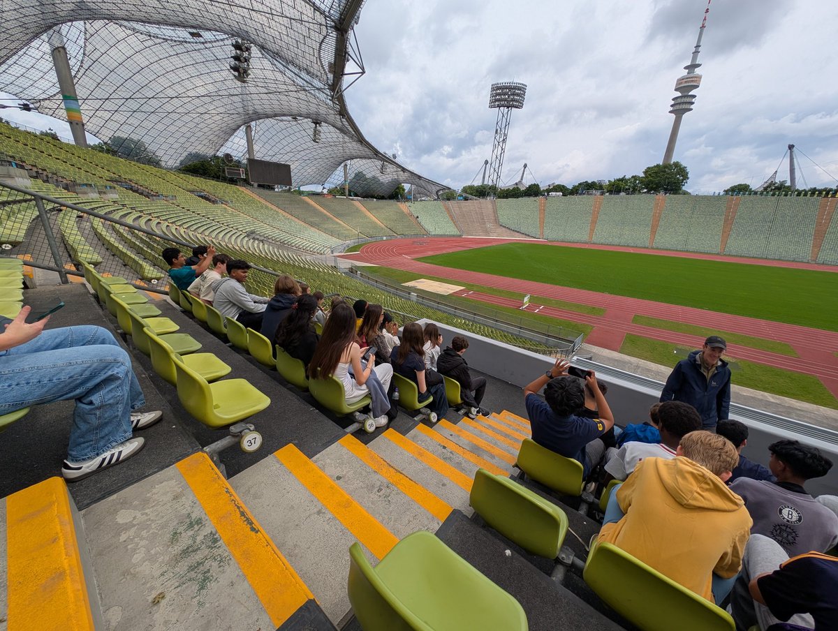 RLS German tweet media