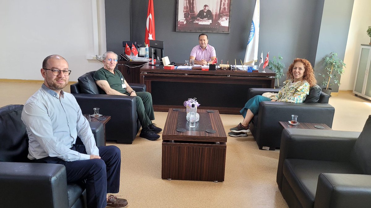 Fakültemiz Dâhili Tıp Bilimleri Bölümü Adli Tıp Ana Bilim Dalı Öğretim Üyesi kadrosuna atanan Dr. Öğr. Üyesi Murat ŞENAVCI 28.05.2025 tarihinde görevine başlamıştır.
Öğretim üyemize çalışma hayatında başarılar dileriz.