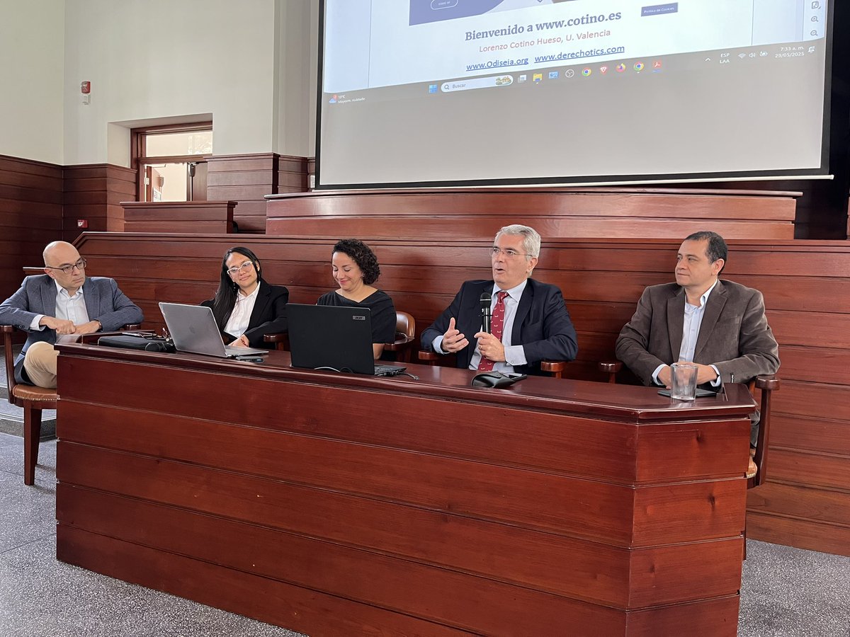 fdcps_unal's tweet photo. #EventosFDCPS A esta hora iniciamos nuestro Conversatorio Un Nuevo Pacto Digital: entre algoritmos y leyes, evento organizado por el grupo de investigación en justicia constitucional #DECONS y el Semillero Alan Turing. Transmisión: https://t.co/TroQkiHNL9 https://t.co/zais8nISYa