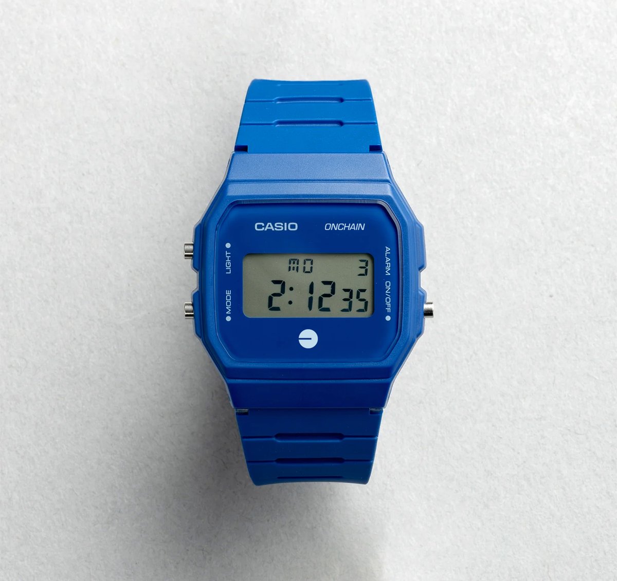 WrongNebula's tweet image. BASE x Casio limited edition
comes with a soulbound NFT
backside illuminated blue
