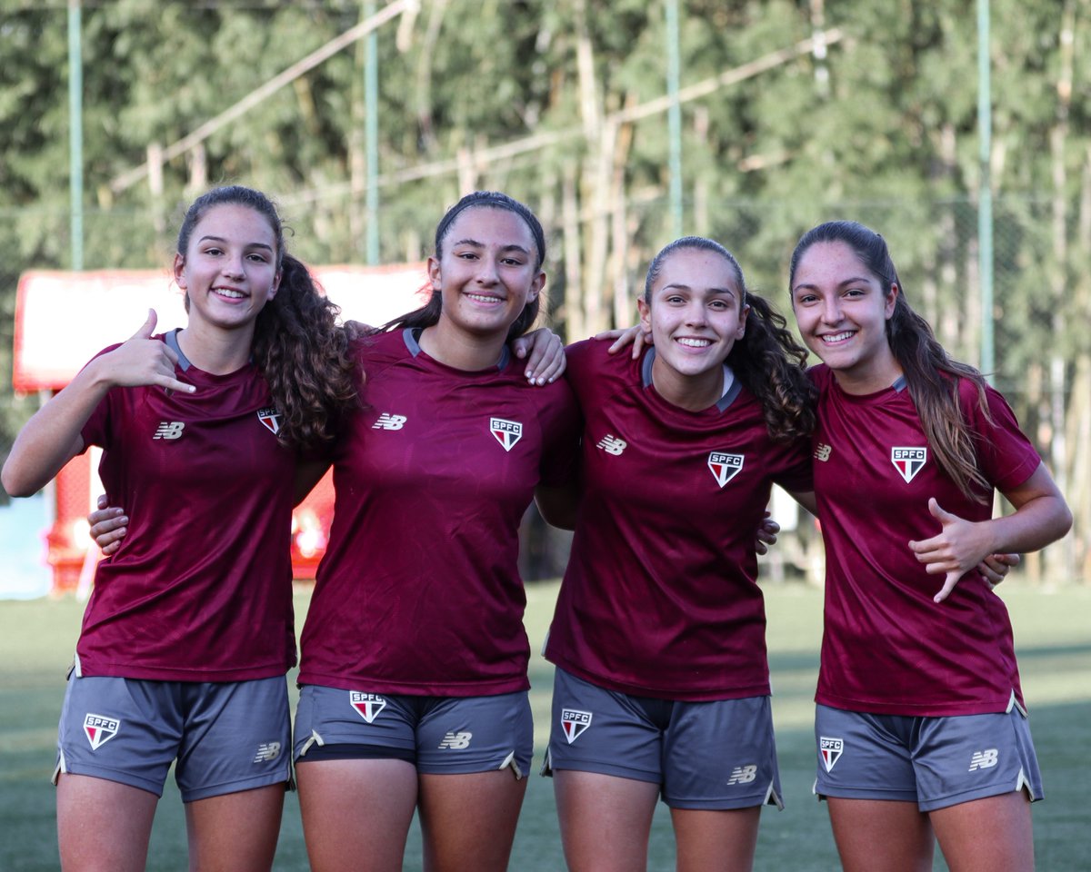 Amanhã tem #BaseFeminina Sub-15 em campo pelo Paulistão! 🏟️

🔜 São Paulo x Paulista FC, neste domingo (01), às 16h, no Complexo Social do MorumBIS.

🎟️ Retirada de ingressos em spfc.vc/3ST395t

📸: Giovanna Bastos / São Paulo FC

#FutebolFemininoTricolor
#VamosSãoPaulo